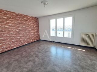 Location Appartement Appartement Nantes - 3 pièce(s) - 63.0 m2 Nantes