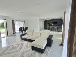  Maison � vendre 5 pi�ces 145 m�