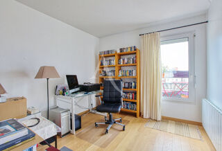  Appartement à louer 5 pièces 99 m²