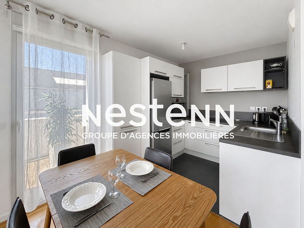 Appartement T4 BRON - 77 m2 - 3 chambres - Grande terrasse - Cave - Immeuble récent - 69500 BRON