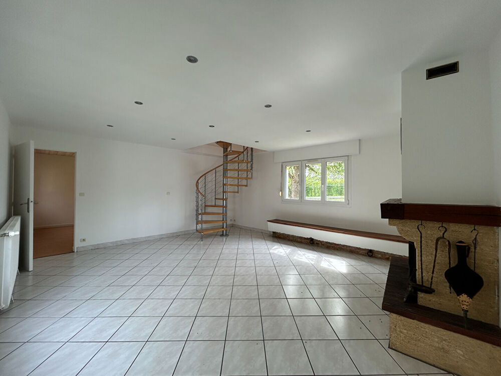 Vente Maison Longère de 8 pièces à vendre à Wargnies Wargnies
