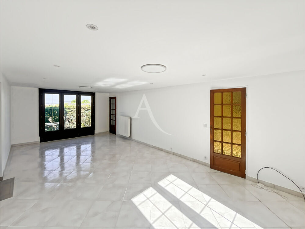 Maison Meulan En Yvelines 7 pièce(s) 124 m² -