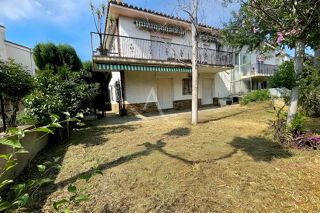  Maison à vendre 6 pièces 162 m²