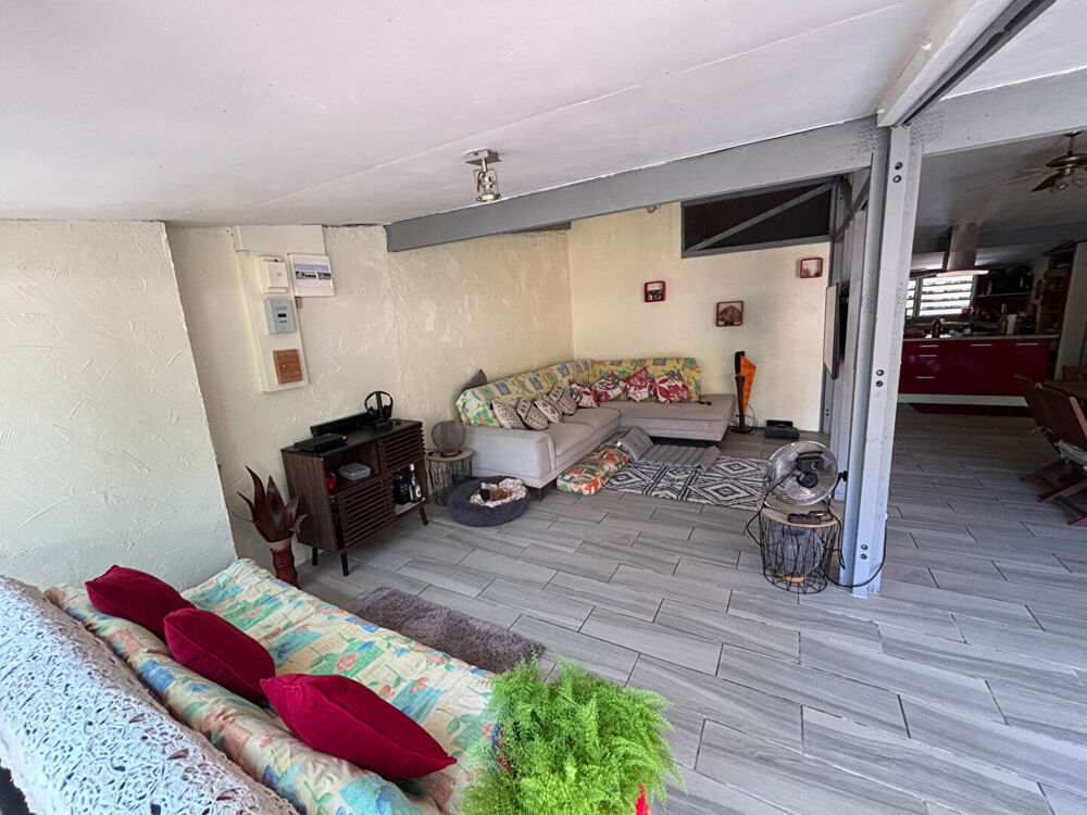 Vente Maison Maison Salazie 4 pièce(s) 103.95 m2 Salazie