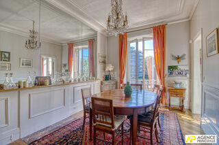  Appartement à vendre 6 pièces 158 m²