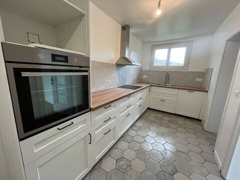  Appartement  louer 4 pices 105 m