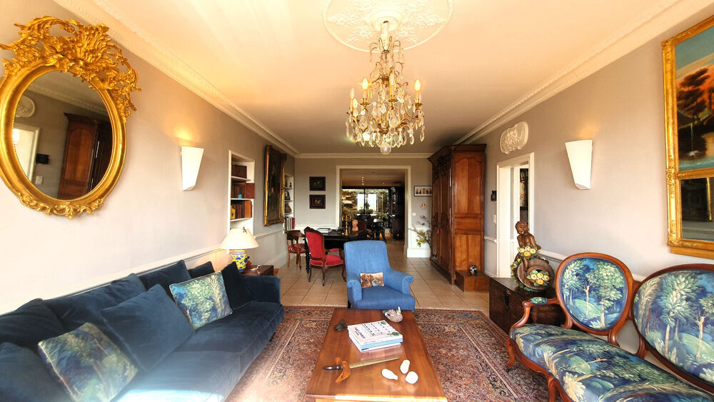 Vente Maison Maison de caractère rénovée avec jardin paysager et piscine - Proche centre-ville Villefranche de rouergue