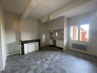  Appartement à louer 1 pièce 31 m²