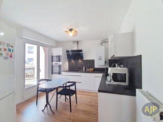  Appartement à vendre 4 pièces 99 m²