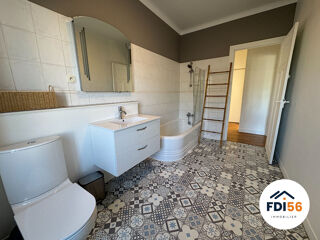  Appartement à louer 3 pièces 80 m²