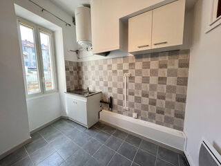  Appartement à louer 1 pièce 27 m²