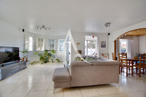   P�ROLS - RARE - PLAIN-PIED - MAISON T4 DE 150 M� AVEC T1 BIS IND�PENDANT - TERRAIN 435 M� - V�RANDA Maison - 5 pi�ce(s) - 151 m�