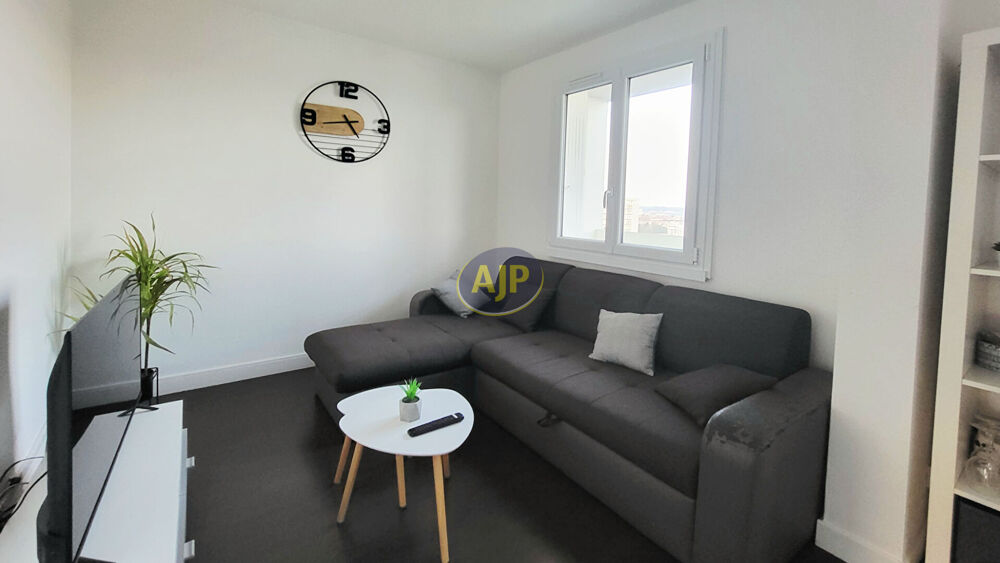 Vente Appartement Appartement T4 rénové 70m² avec balcons TALENCE Suzon Talence