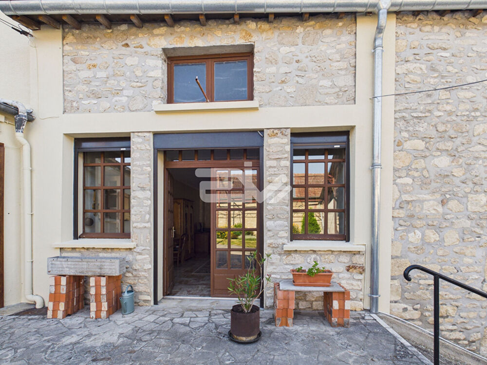 A 10 km de Jonchery-sur-Vesle 51140 - ensemble immobilier