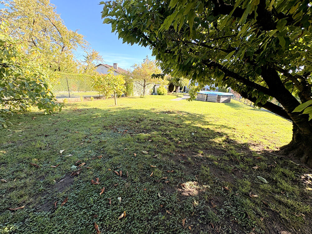Vente Terrain Terrain d'environ 410m² à bâtir en plein centre ville de Juziers Juziers