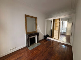  Appartement à louer 2 pièces 32 m²