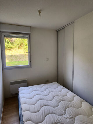  Appartement à louer 3 pièces 60 m²
