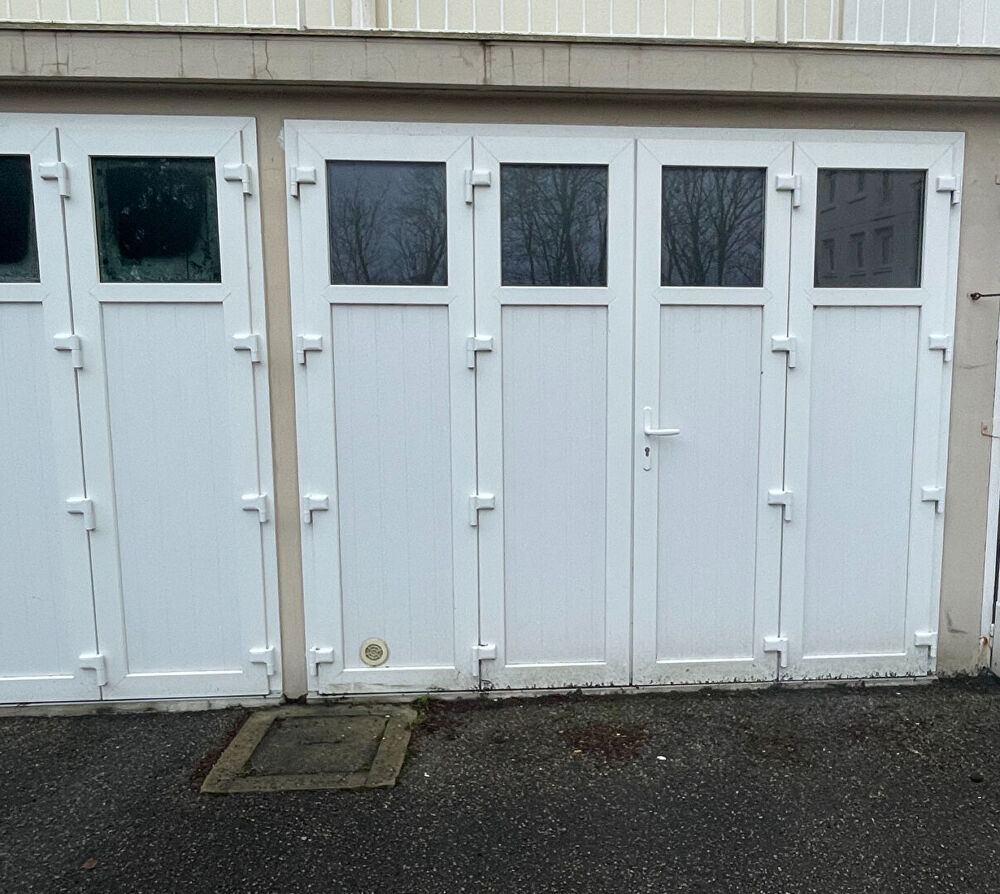Location Parking/Garage Parking / box Caen Caen