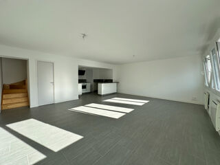  Immeuble à vendre 15 + pièces 567 m² Saint brieuc