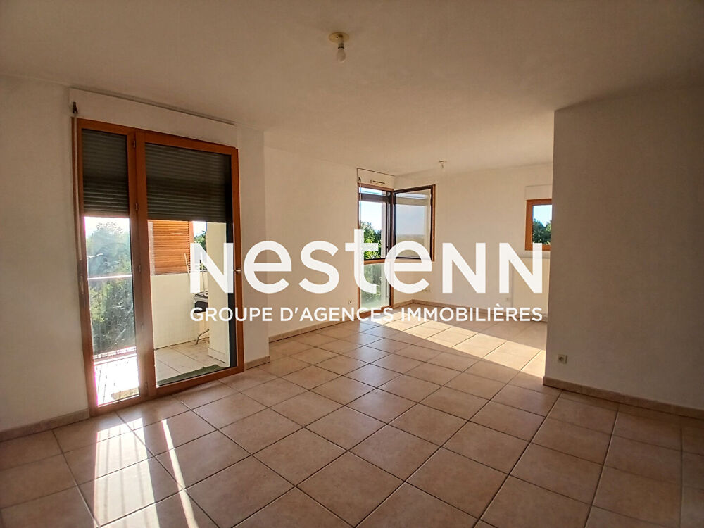 Location Appartement Appartement 2 Pièces avec ascenseur balcon cave parking et garage - 69800 SAINT PRIEST Saint priest