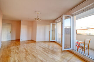 Vente Appartement Appartement Antony 3 pièces 65.20 m2 - 2 Chambres et 2 Balcons - Résidence MAYFAIR Antony