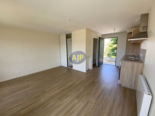  Appartement à louer 1 pièce 28 m²