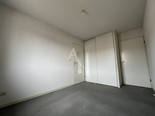  Appartement à louer 2 pièces 43 m²