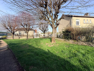  Terrain à vendre 897 m²