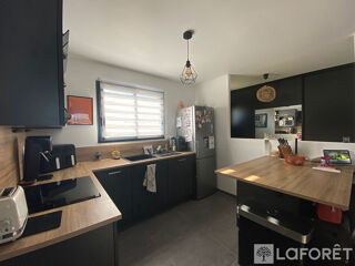  Maison à louer 4 pièces 80 m²