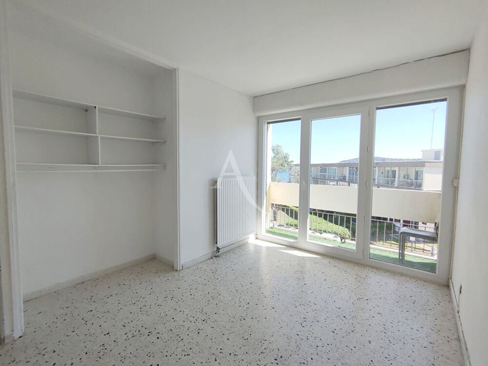 Appartement Balaruc Les Bains 4 pièce(s) d'environ 86m2