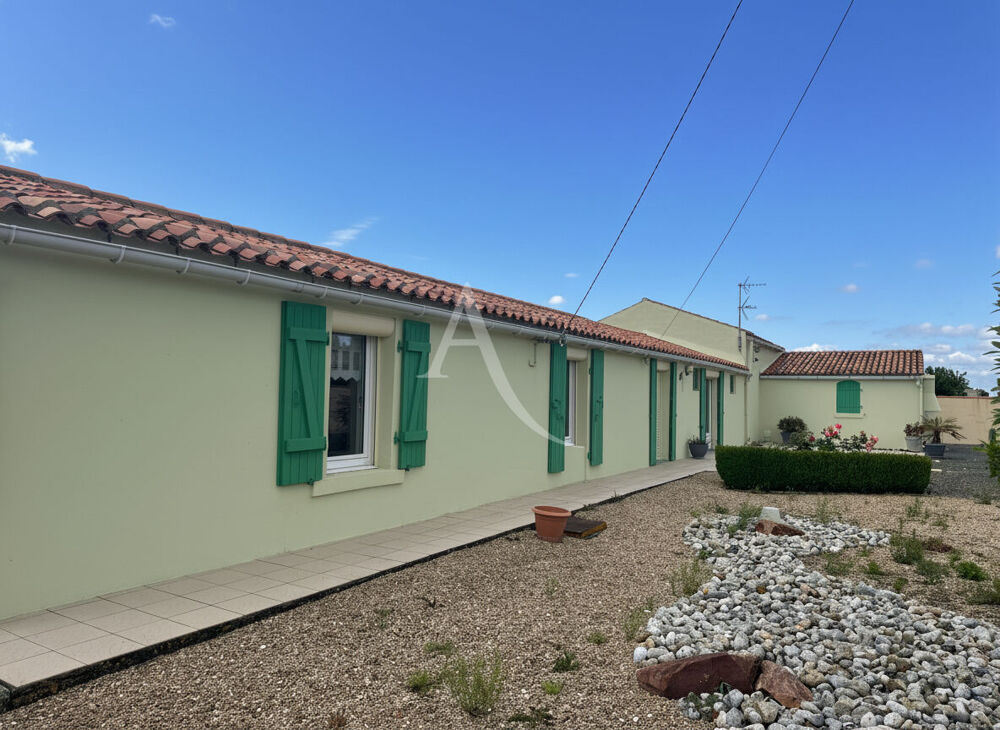 Maison Vix - 91 m² - terrain d'environ 2000 m²