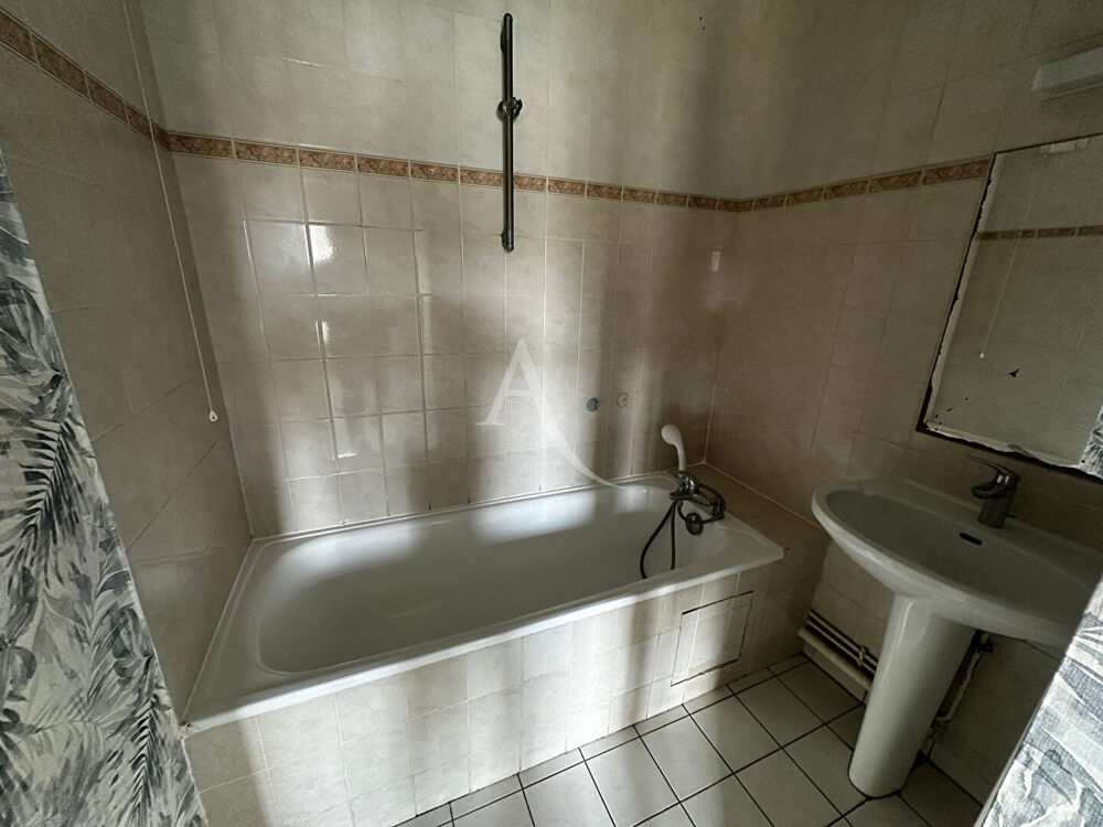 Location Appartement Appartement Carrieres Sous Poissy 2 pièce(s) 33.51 m2 Carrieres sous poissy