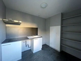 Appartement à louer 3 pièces 46 m²