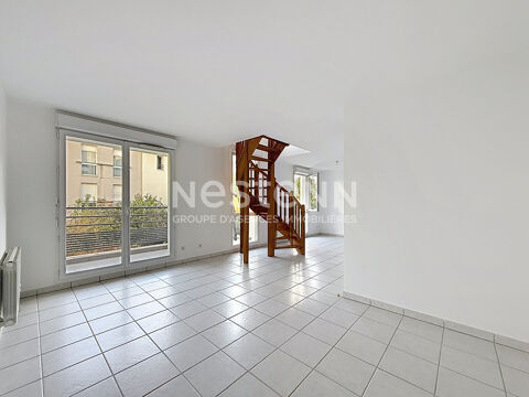   Grand Appartement Duplex 3 pi�ces secteur FORT DE BRON  avec Terrasse - 69500 BRON Appartement - 3 pi�ce(s) - 73 m�