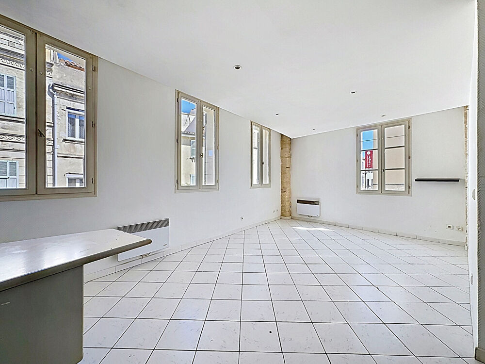 Appartement Avignon intramuros T2bis 54.64 m2 + grenier