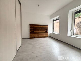  Appartement à louer 3 pièces 69 m²