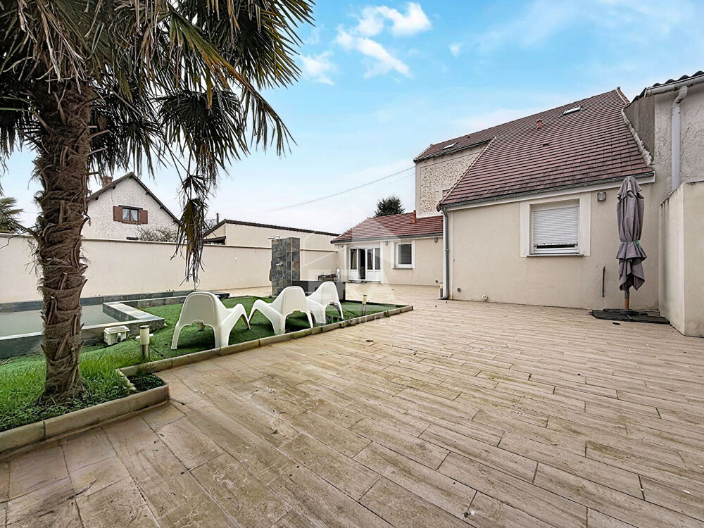 Vente Maison Maison à vendre à Boutervilliers 5 pièce(s) 140 m2 Boutervilliers
