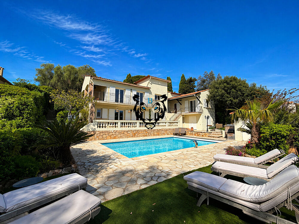 Vente Maison Maison Les Issambres - Vue mer - 8 pièces Les issambres