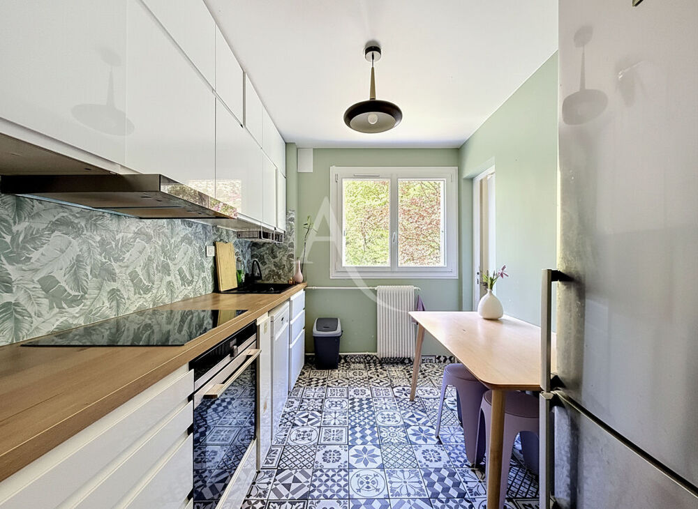 Appartement 4 pièces de 78.40 m² - Saint-Germain-en-Laye