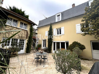  Maison � vendre 8 pi�ces 193 m�