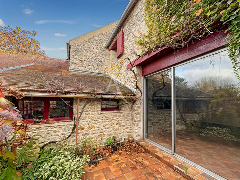   Ancien corps de ferme � Janville-sur-Juine Maison - 6 pi�ce(s) - 173 m�