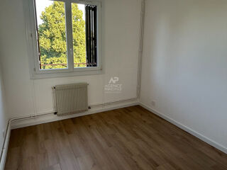  Appartement à louer 3 pièces 58 m²