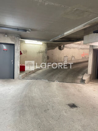  Parking / Garage � louer 12 m�