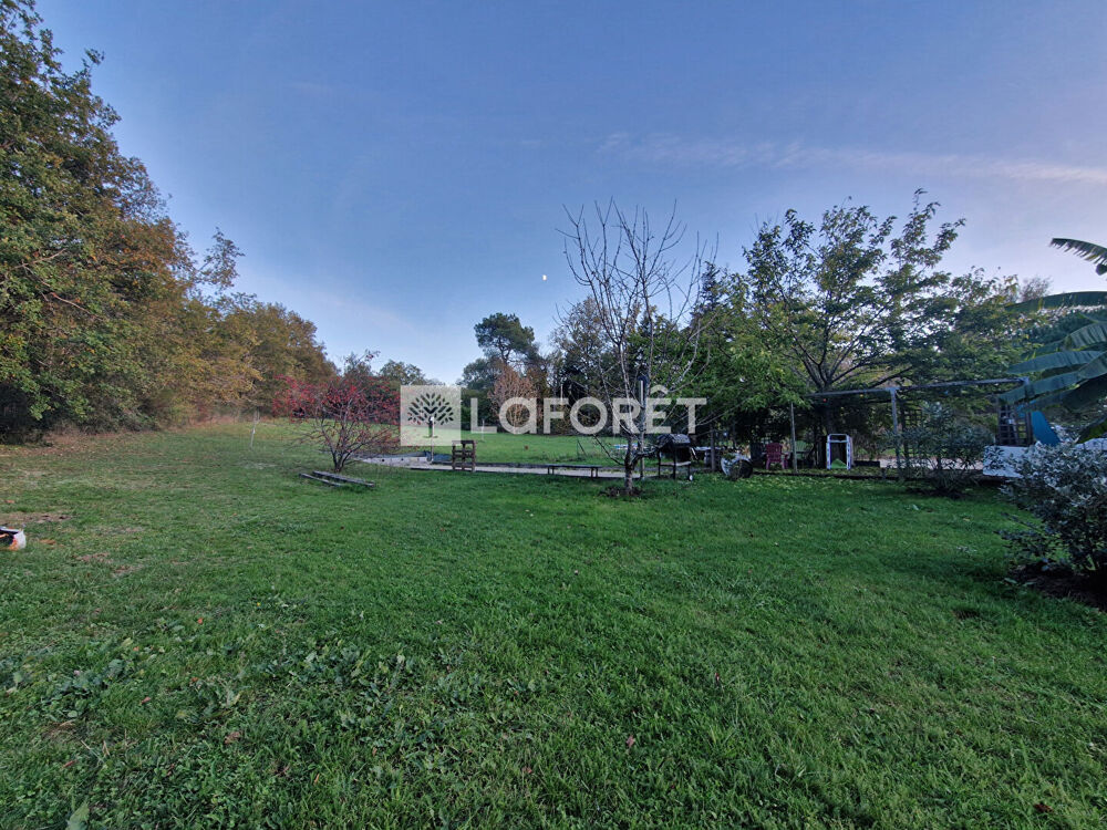 Vente Maison Gourdon, Plain pied en excellent état, 4 chambres à 5 mn du centre ville. Le vigan