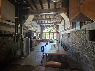  Villa � vendre 13 pi�ces 566 m�