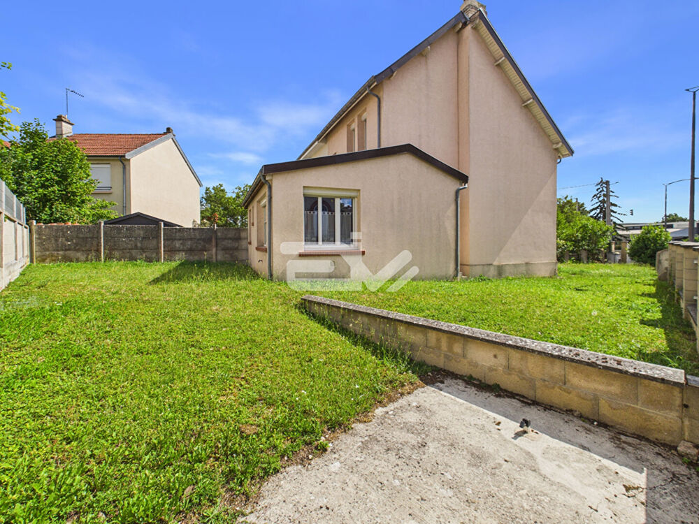 Vente Maison Maison familiale avec possibilité de vie en plain pied, beau potentiel d'aménagement, jardin, grenier - 3 fontaines - Reims/Neuv La neuvillette