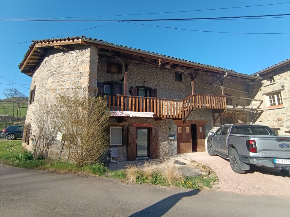 Vente Maison À 5 MIN DE NOIRETABLE - MAISON EN PIERRE DANS UN ENVIRONNEMENT CALME ET CHAMPÊTRE Saint julien la vetre