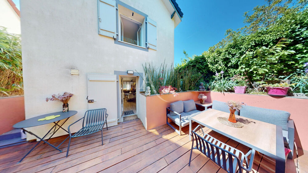 Vente Maison Rueil-Malmaison - Maison familiale 105m² avec 2 terrasses - Proche future ligne 15 (Mt Valérien) Rueil malmaison