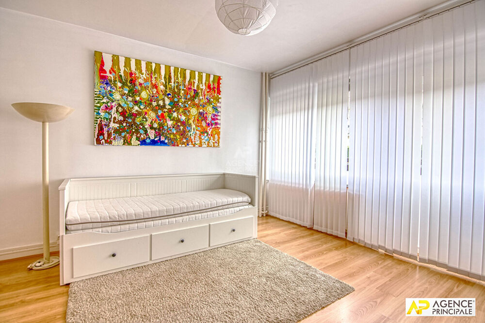 Vente Appartement Versailles Rive Droite - Studio 27 m2 - rez de chaussée surélevé avec parking en sous sol Versailles