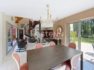  Maison à vendre 8 pièces 184 m²